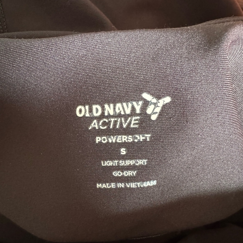 Old Navy Black Cropped‎ tank S - Picture 3 of 3